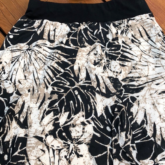 Style & Co. Palm Leaf Skirt - Picture 2 of 7